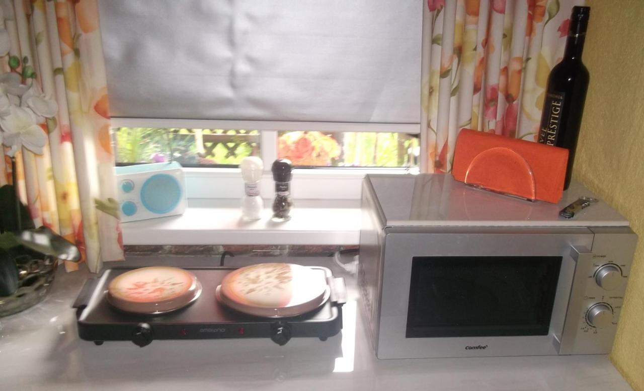 Ferien Bei Conny Apartment Nueziders Ngoại thất bức ảnh